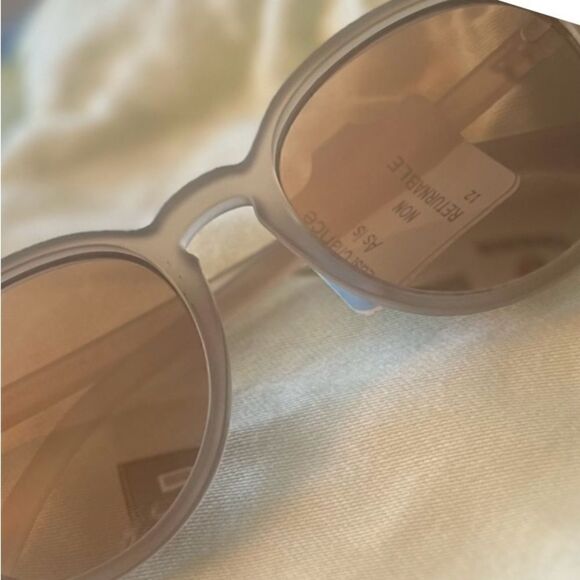 Le Specs Bandwagon 51mm Round NWT Sunglasses in Matte Stone unisex Curvy Cat - Picture 10 of 10